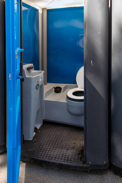 Portable Toilet Options We Offer in Plantsville, CT